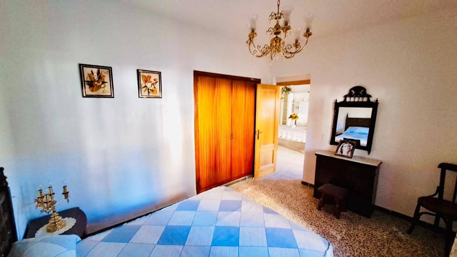 8 makuuhuone Rivitalo myytävänä paikassa San Juan de los Terreros mukana 
autotalli - 257 500 € (Ref: 8303133)