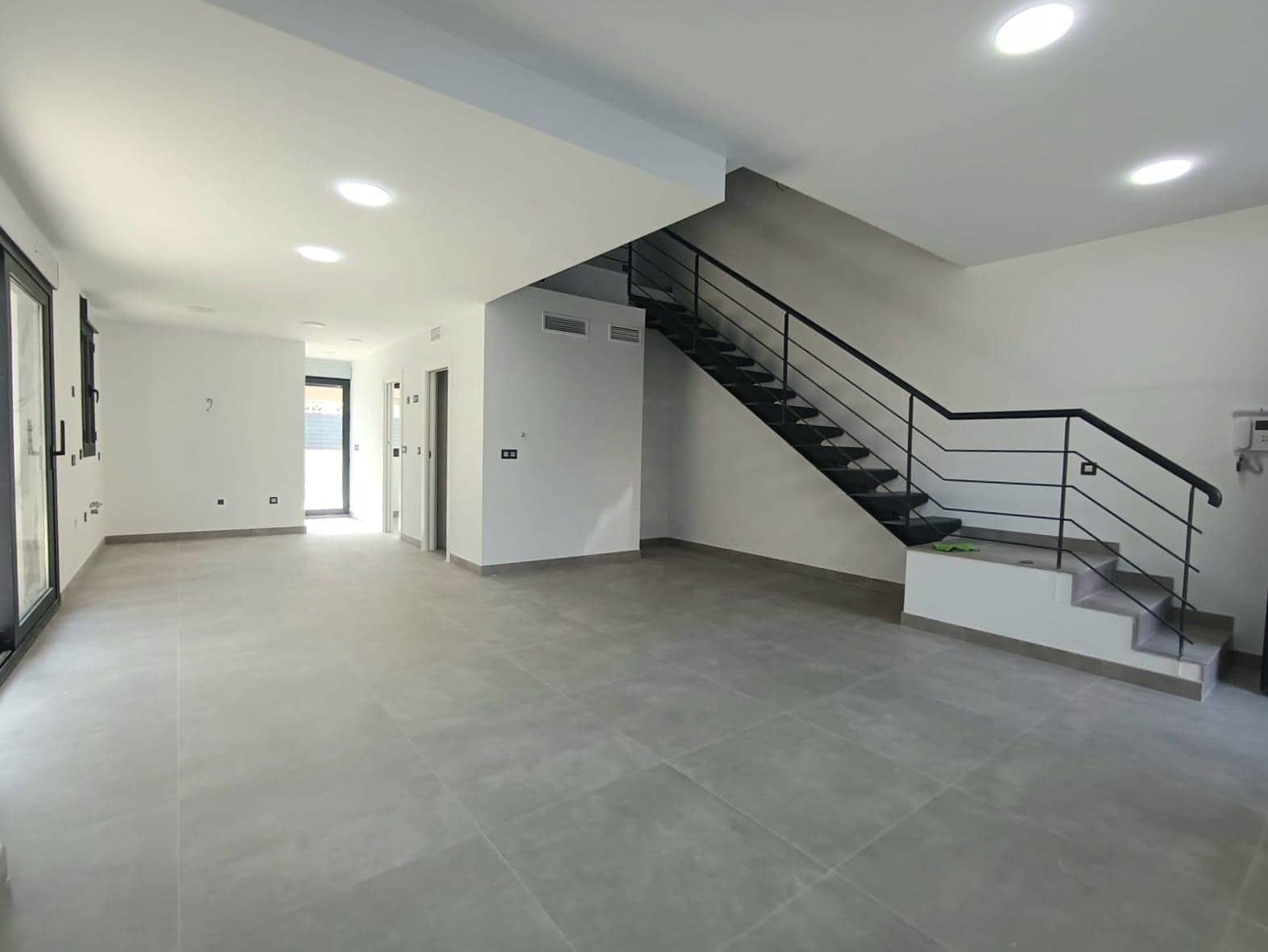 Apartamento de 4 habitaciones en Calabardina en venta con garaje - 295.000 € (Ref: 8421299)