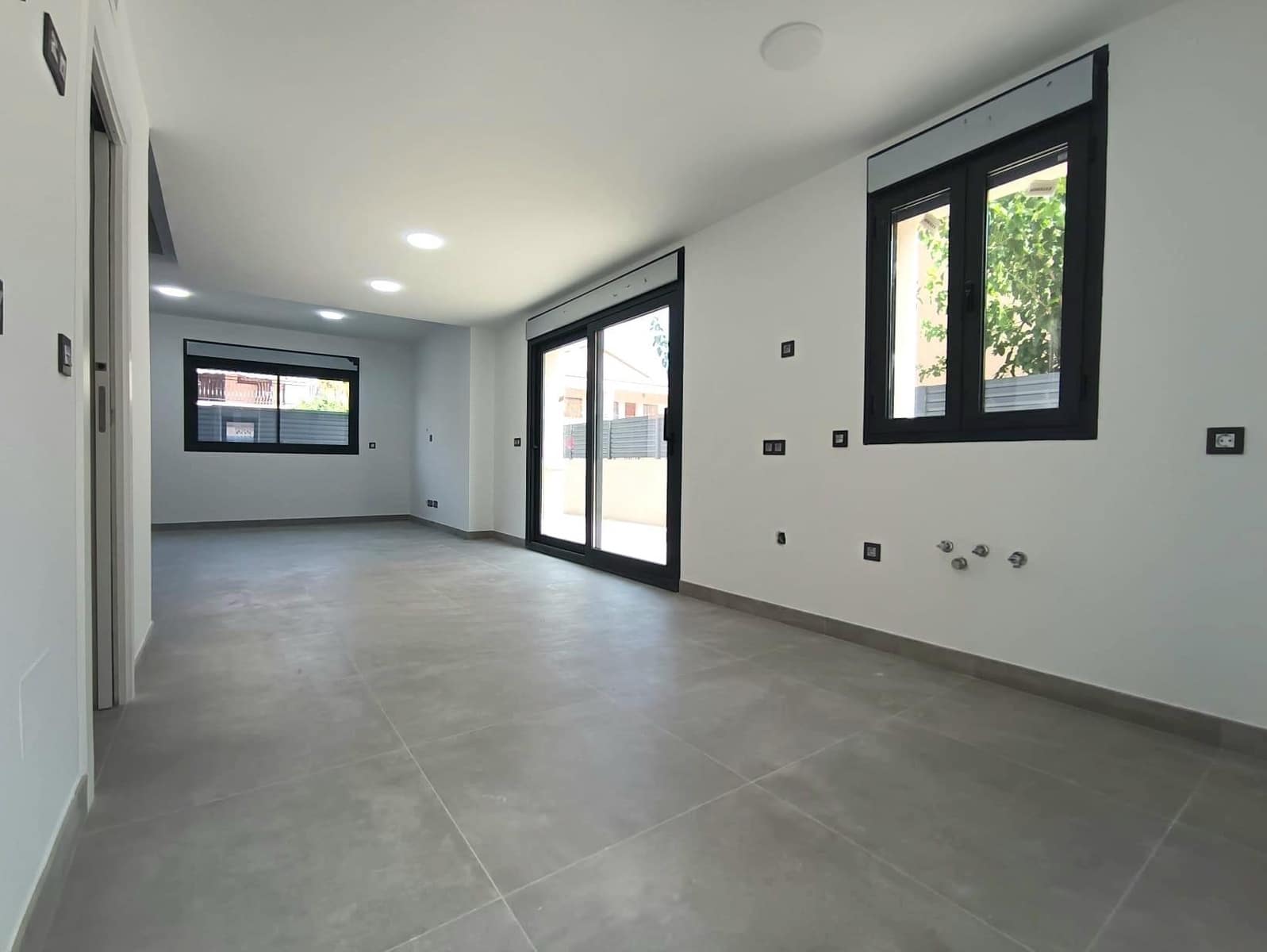 Apartamento de 4 habitaciones en Calabardina en venta con garaje - 295.000 € (Ref: 8421299)