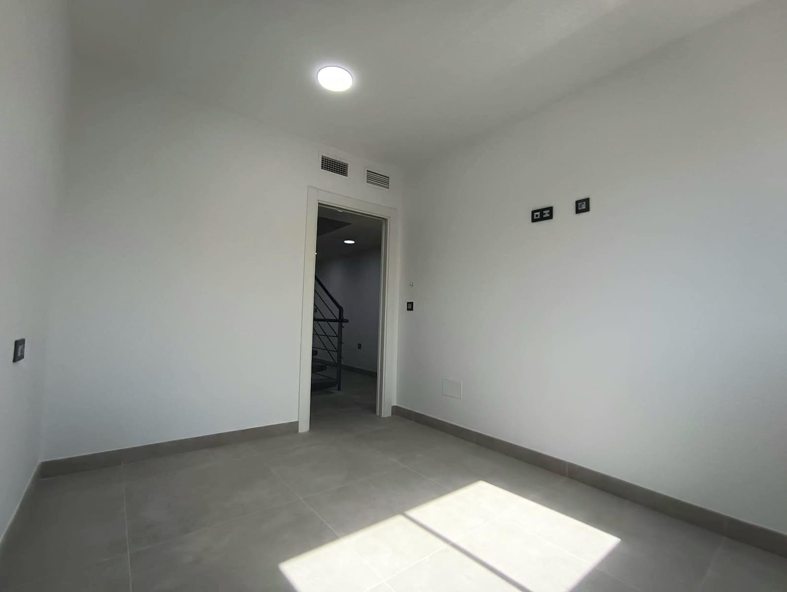 Apartamento de 4 habitaciones en Calabardina en venta con garaje - 295.000 € (Ref: 8421299)