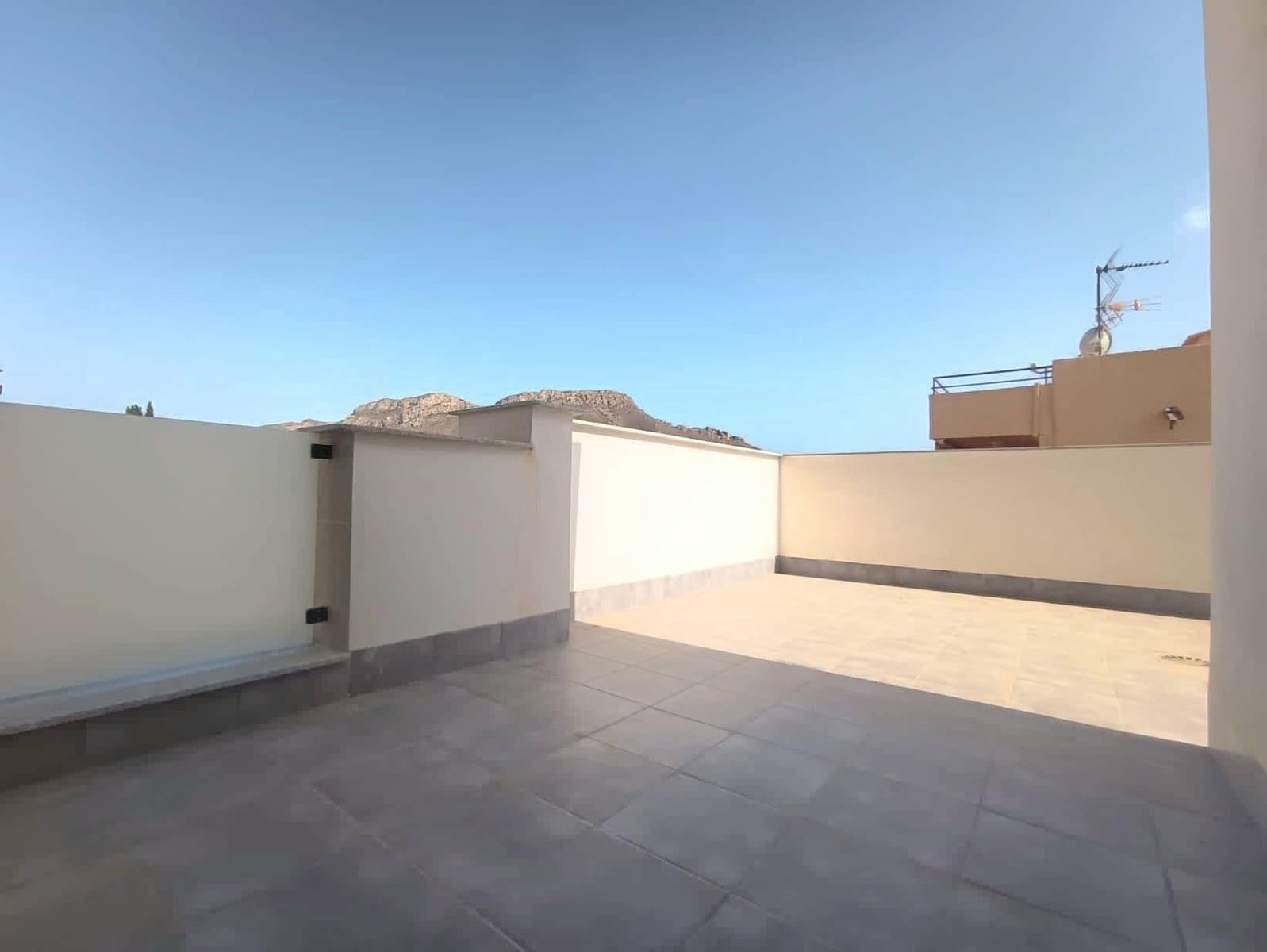 Apartamento de 4 habitaciones en Calabardina en venta con garaje - 295.000 € (Ref: 8421299)