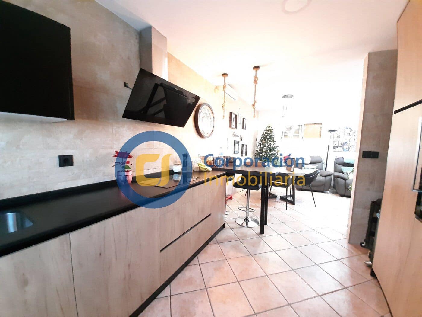 5 soveværelse Villa til salg i Purias med swimmingpool garage - € 315.500 (Ref: 8430651)