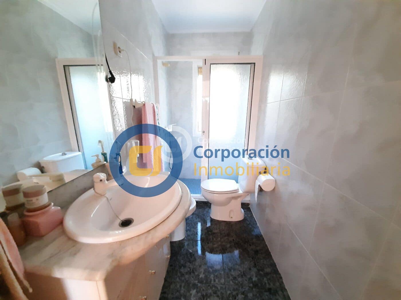 5 soveværelse Villa til salg i Purias med swimmingpool garage - € 315.500 (Ref: 8430651)