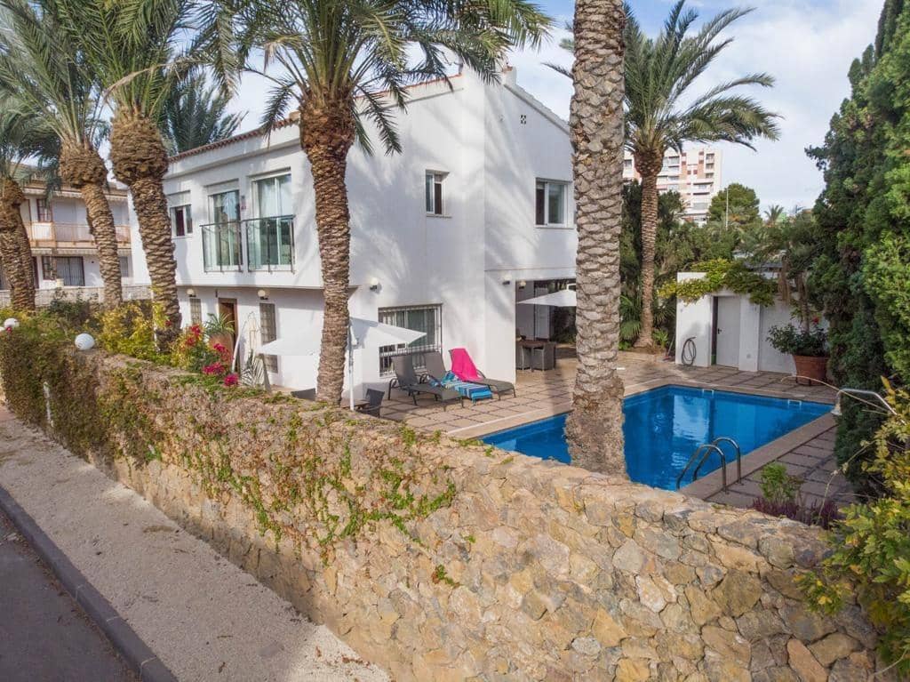 5 soveværelse Villa til salg i Calarreona med swimmingpool - € 1.000.000 (Ref: 8473912)