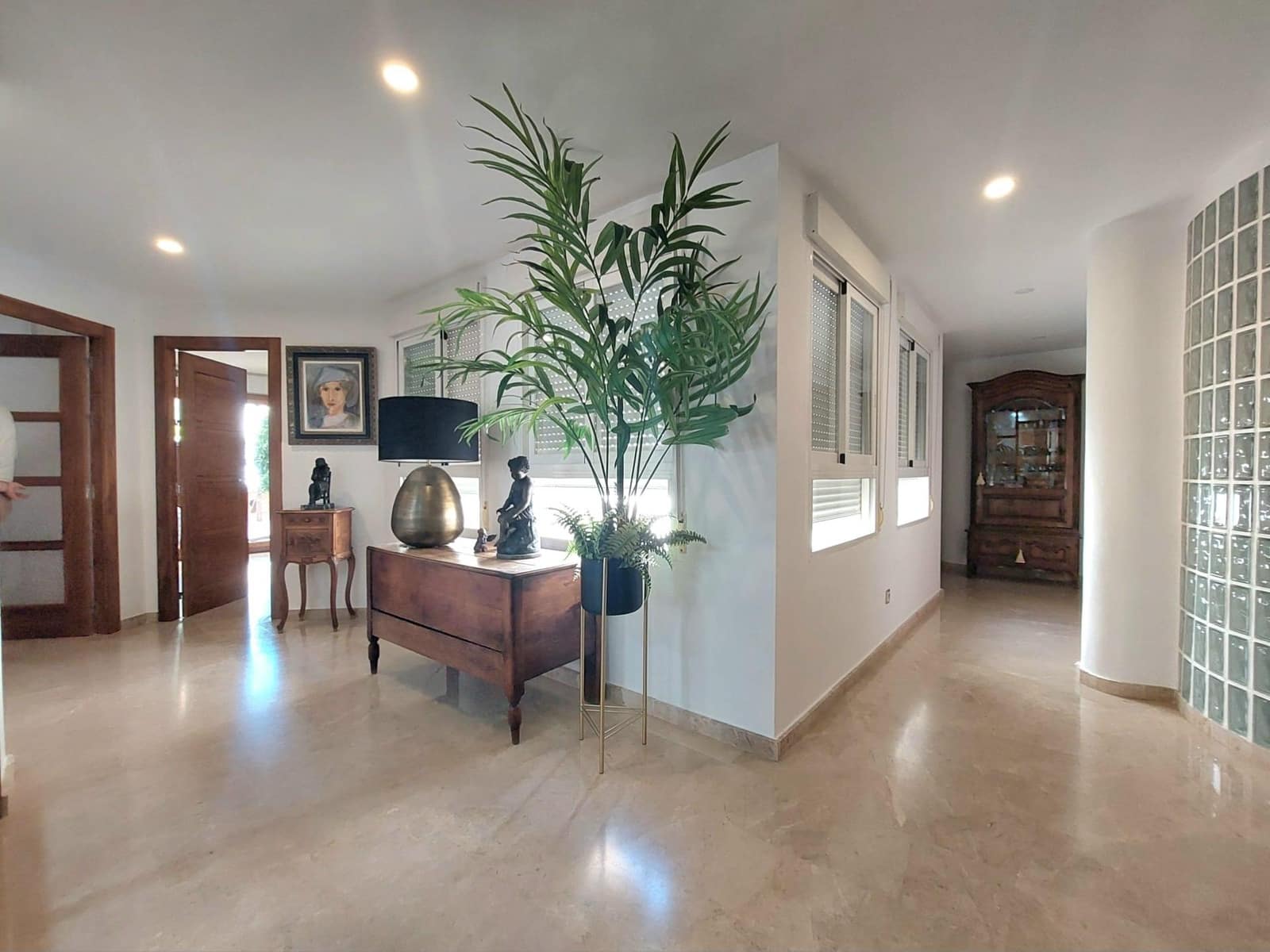 3 bedroom Penthouse for sale in Aguilas with garage - € 650,000 (Ref: 8564698)