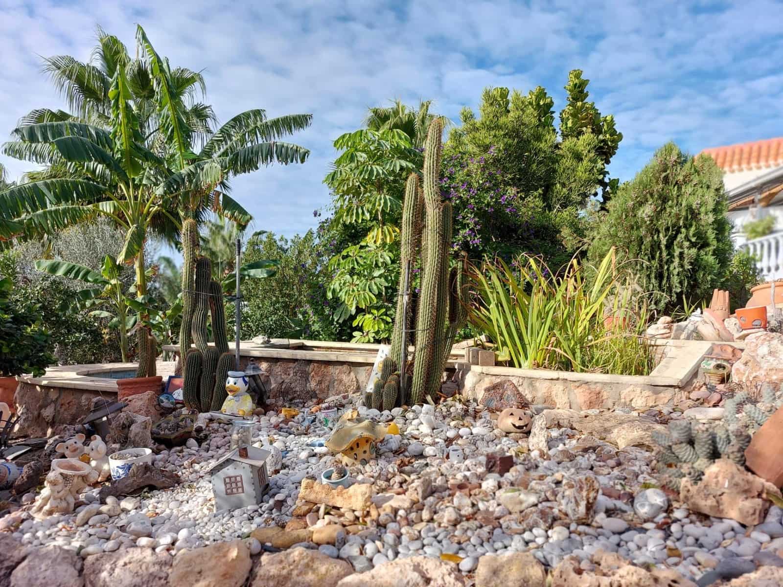 3 soveværelse Finca/Landehus til salg i Aguilas med swimmingpool garage - € 312.000 (Ref: 8652845)