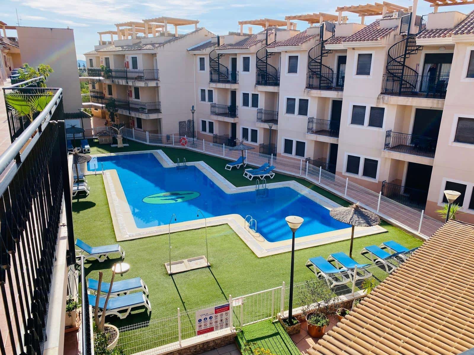 2 sypialnia Penthouse na sprzedaż w Los Collados z basenem garażem - 143 000 € (Ref: 8865330)