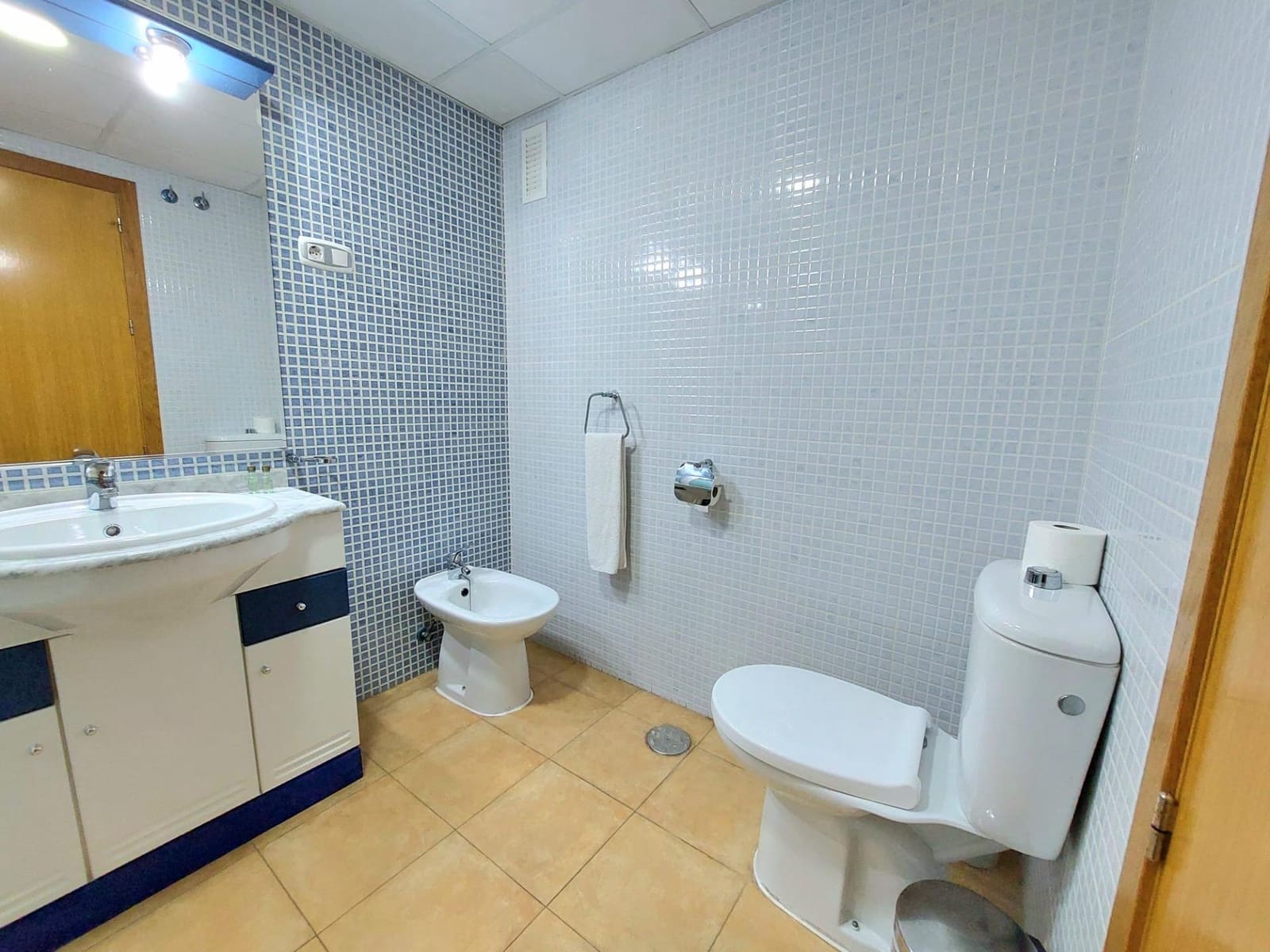 2 sypialnia Penthouse na sprzedaż w Los Collados z basenem garażem - 143 000 € (Ref: 8865330)