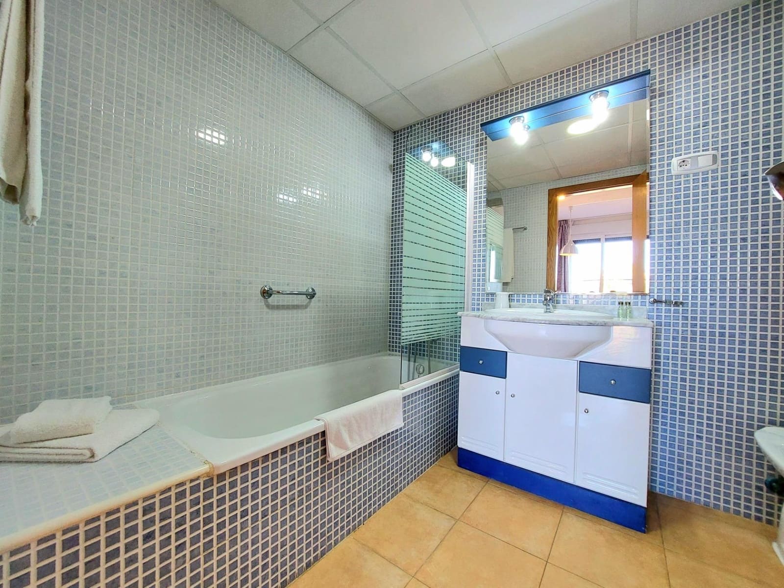 2 sypialnia Penthouse na sprzedaż w Los Collados z basenem garażem - 143 000 € (Ref: 8865330)