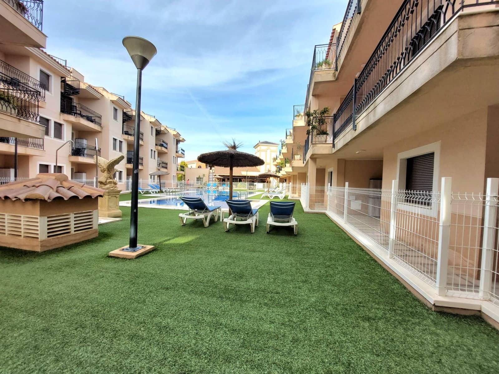 2 soverom Leilighet til salgs i Aguilas med svømmebasseng garasje - € 136 000 (Ref: 8865331)