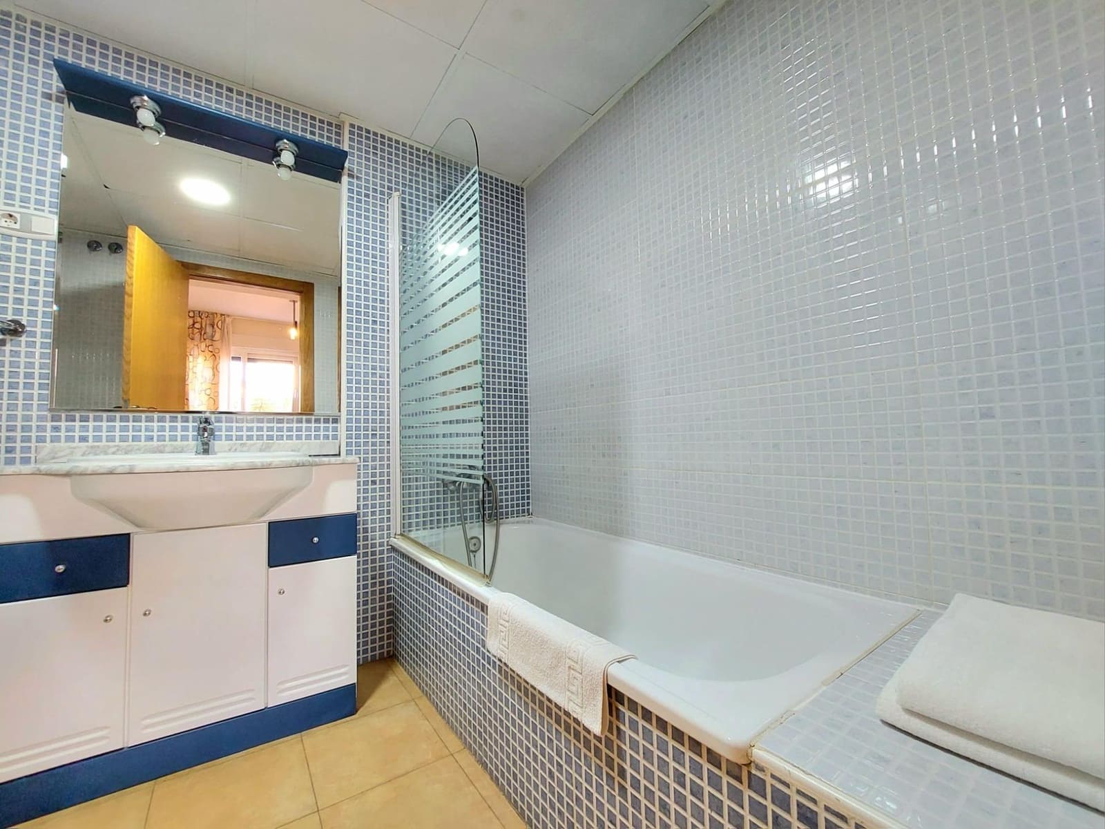 2 soverom Leilighet til salgs i Aguilas med svømmebasseng garasje - € 136 000 (Ref: 8865331)