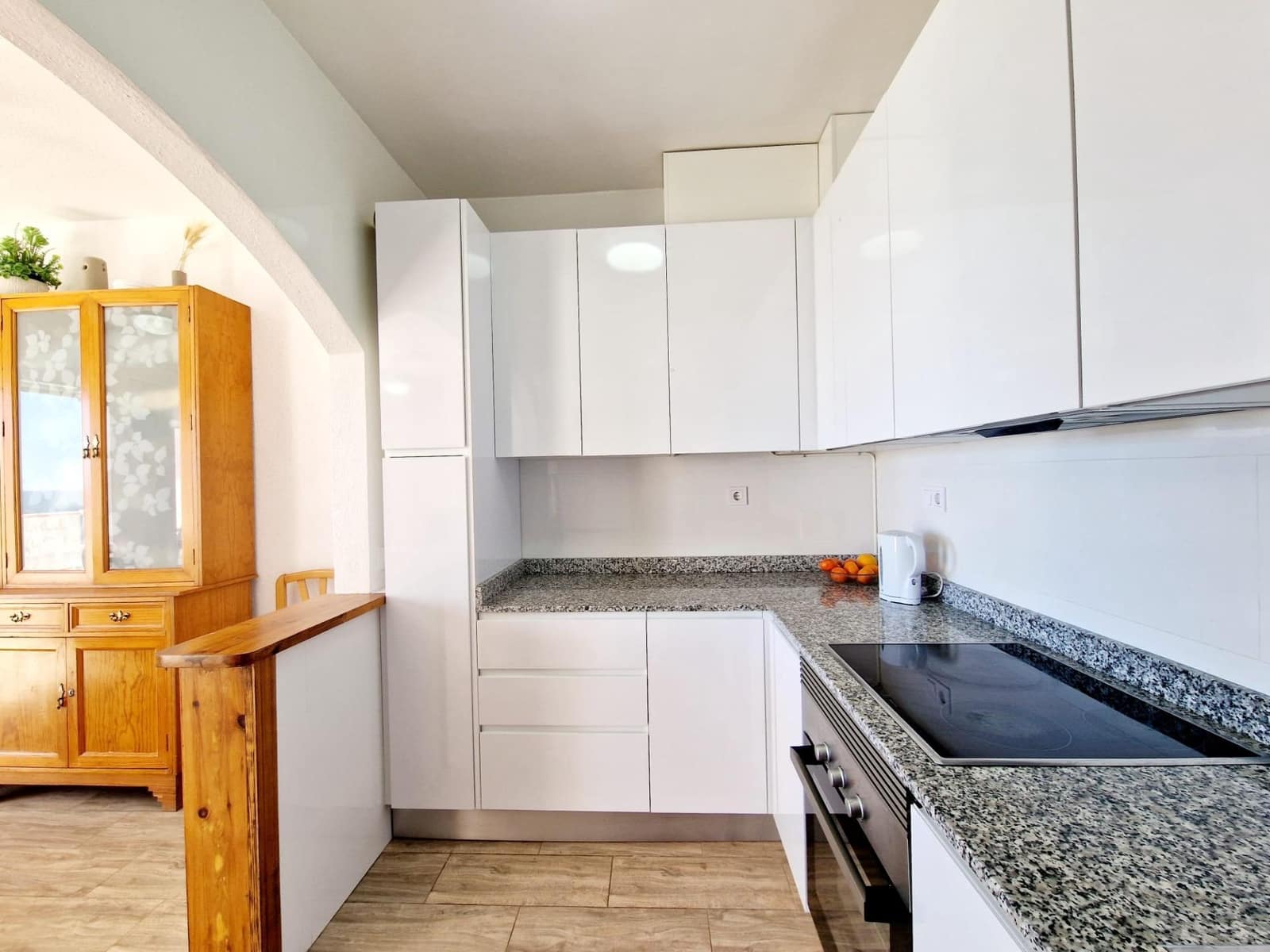 Ático de 2 habitaciones en San Juan de los Terreros en venta - 240.000 € (Ref: 8911400)