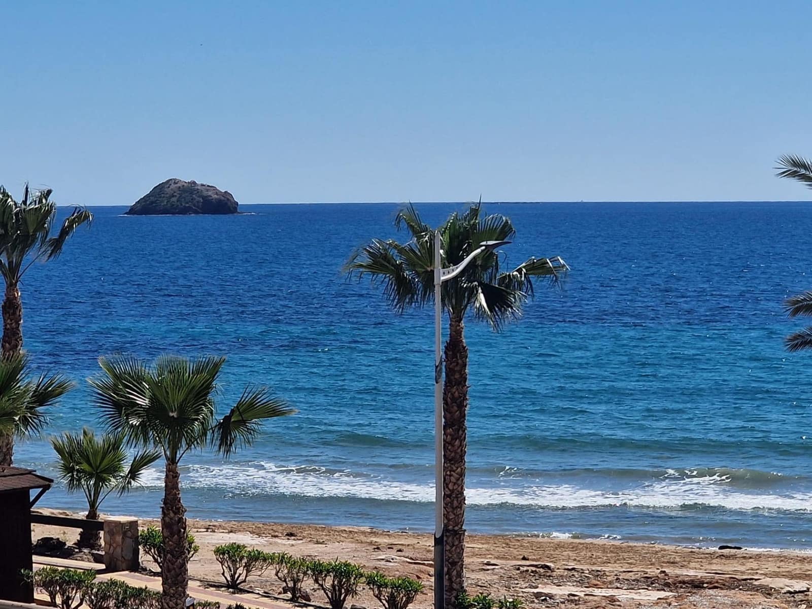 Ático de 2 habitaciones en San Juan de los Terreros en venta - 240.000 € (Ref: 8911400)