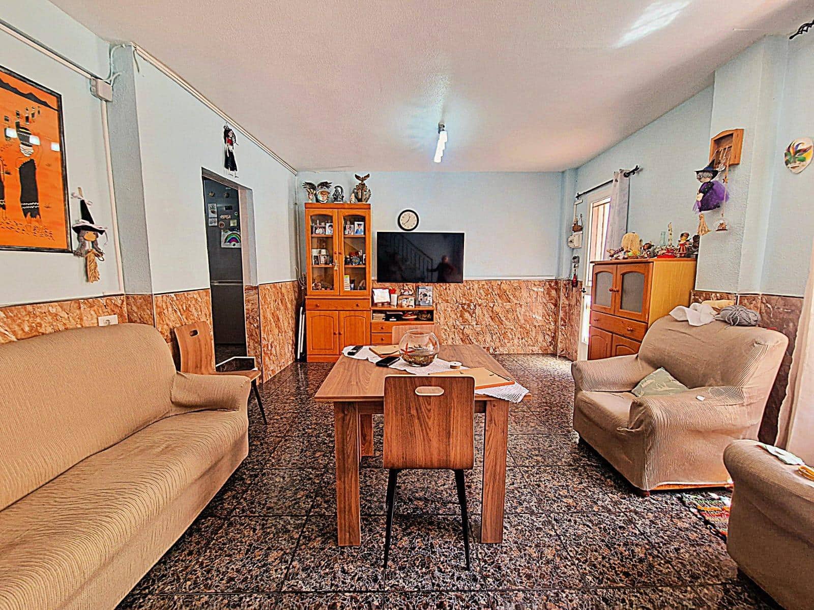Casa de 4 habitaciones en Aguilas en venta - 125.000 € (Ref: 8923751)