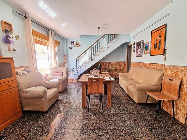 Casa de 4 habitaciones en Aguilas en venta - 125.000 € (Ref: 8923751)