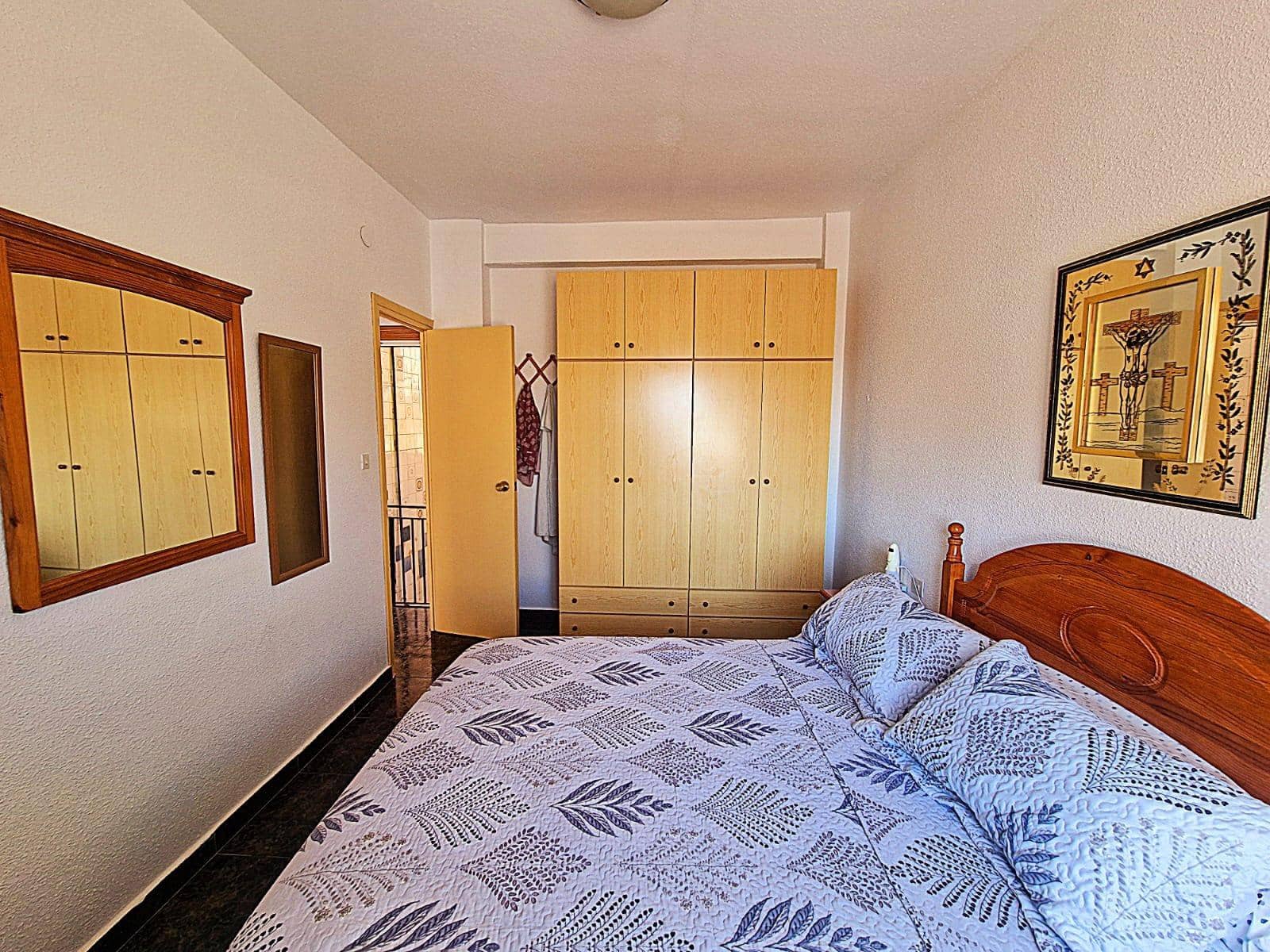 Casa de 4 habitaciones en Aguilas en venta - 125.000 € (Ref: 8923751)