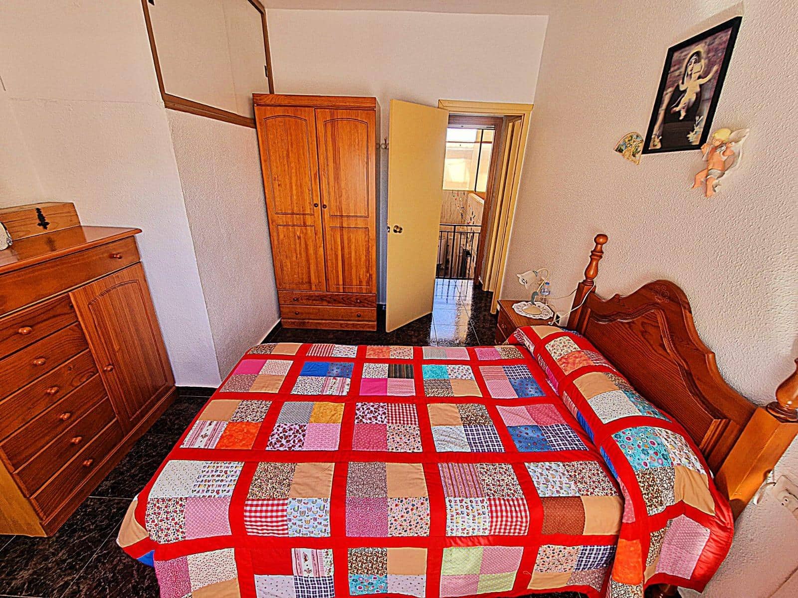 Casa de 4 habitaciones en Aguilas en venta - 125.000 € (Ref: 8923751)