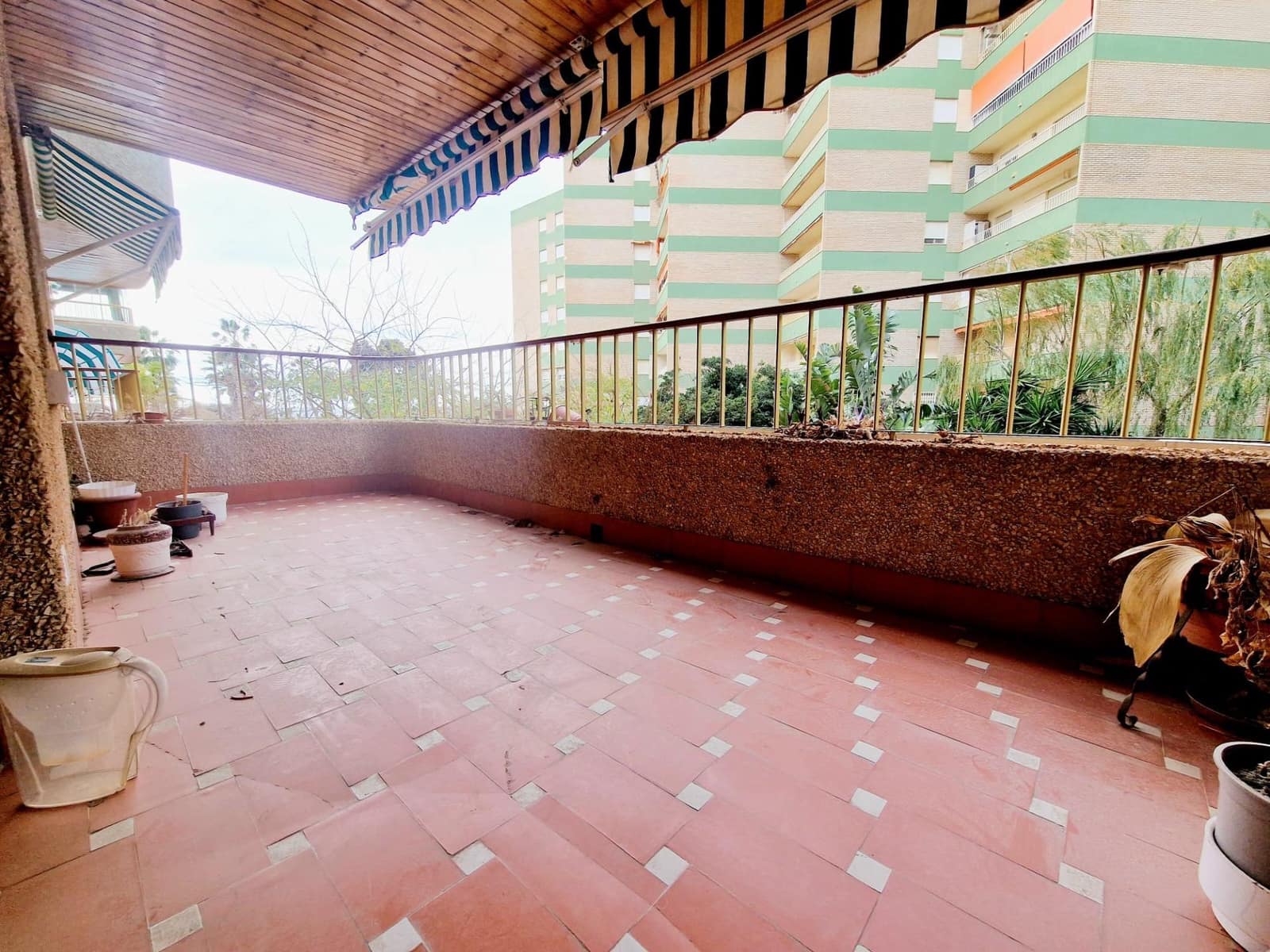 Piso de 3 habitaciones en Aguilas en venta con garaje - 280.000 € (Ref: 9622706)