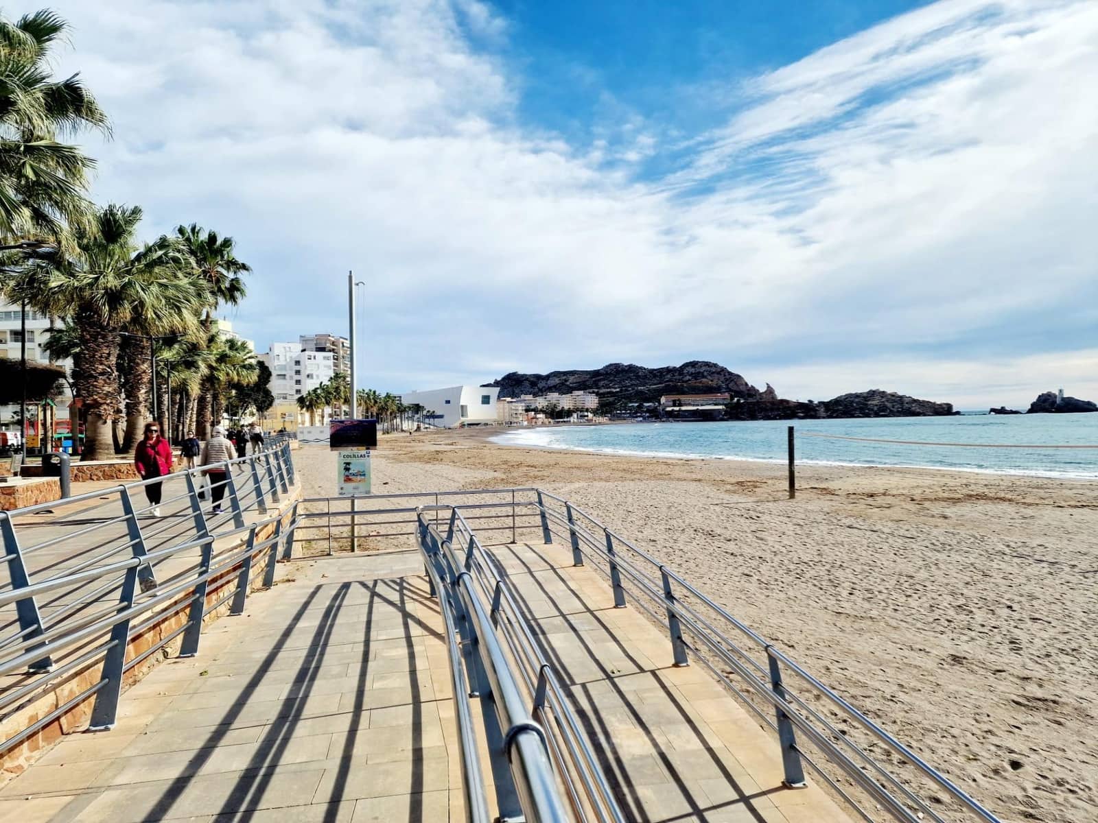 Piso de 3 habitaciones en Aguilas en venta con garaje - 280.000 € (Ref: 9622706)