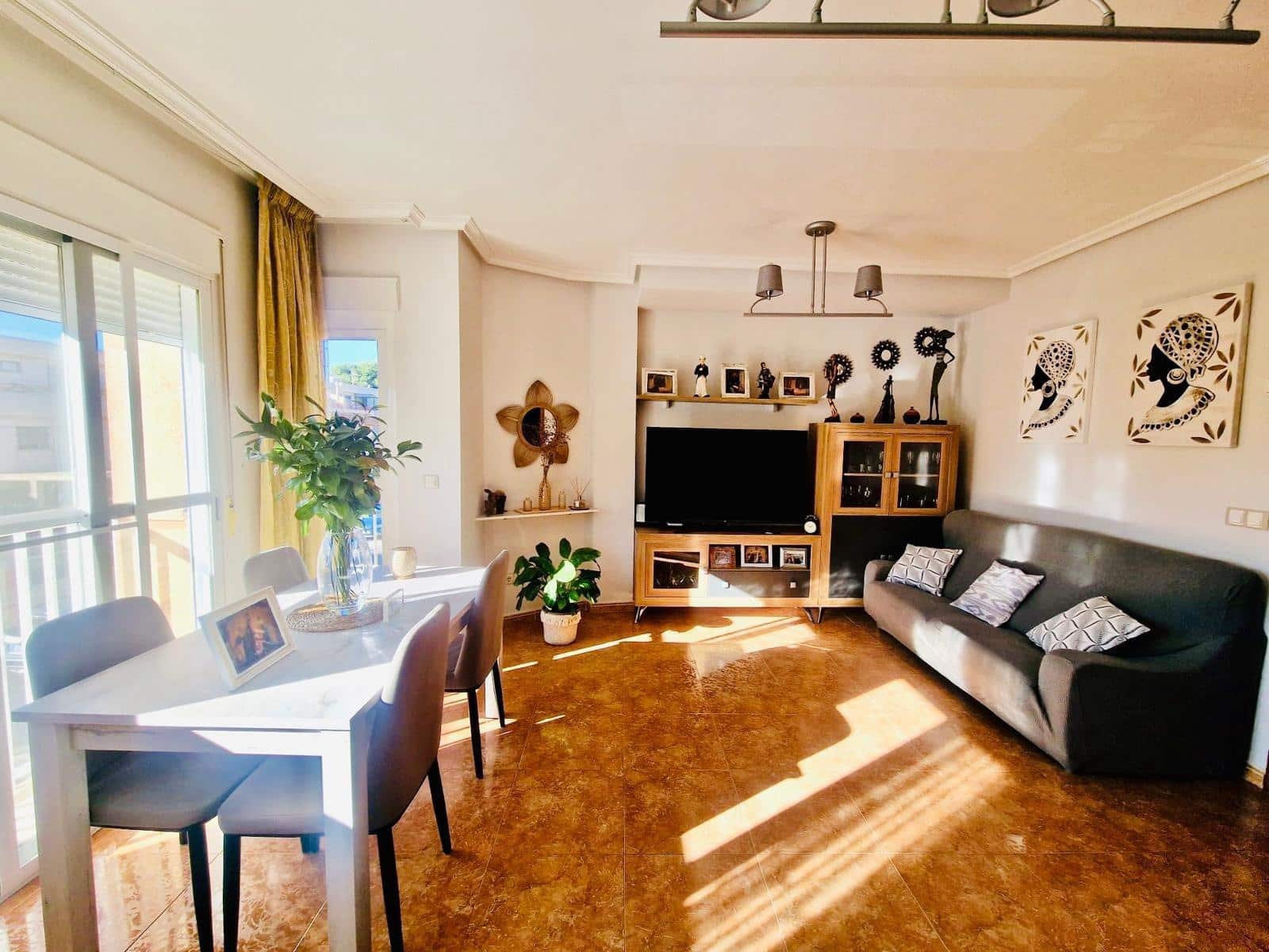 4 makuuhuone Huoneisto myytävänä paikassa Aguilas mukana 
autotalli - 250 000 € (Ref: 9622708)