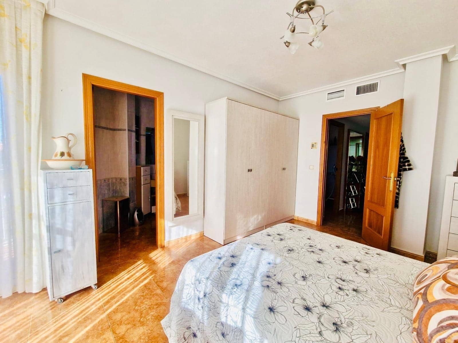 4 makuuhuone Huoneisto myytävänä paikassa Aguilas mukana 
autotalli - 250 000 € (Ref: 9622708)