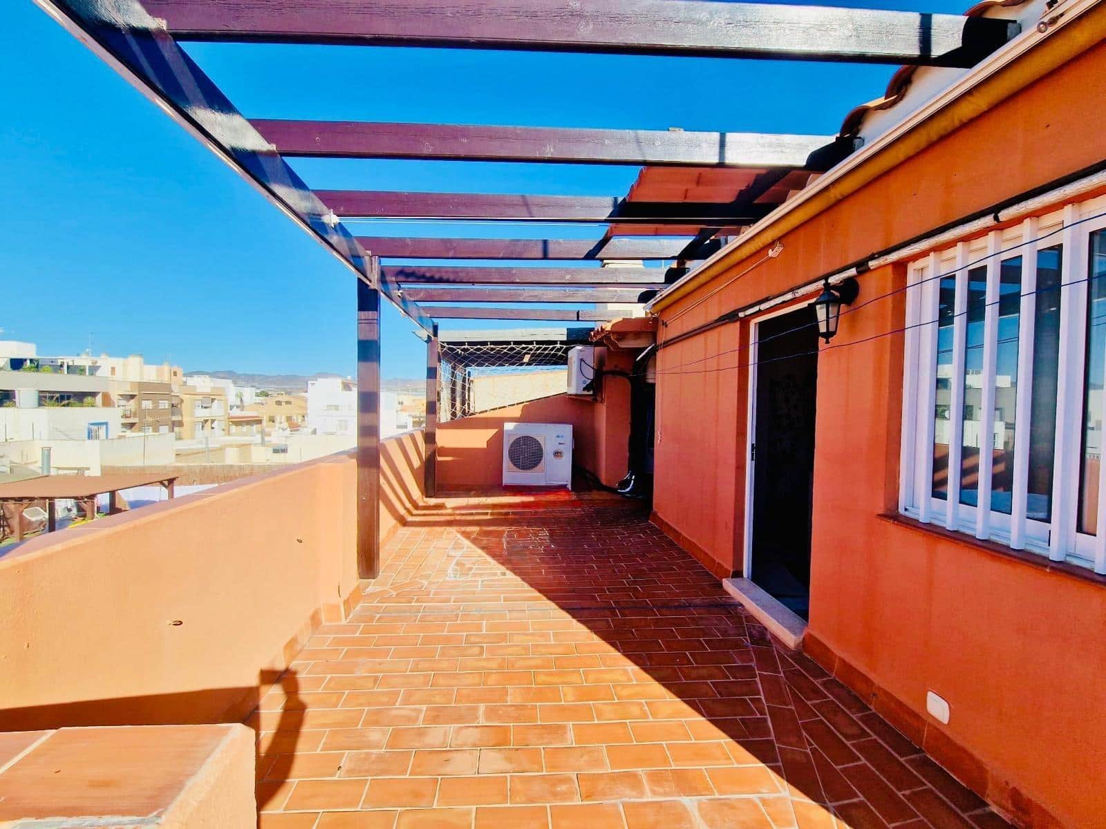 4 makuuhuone Huoneisto myytävänä paikassa Aguilas mukana 
autotalli - 250 000 € (Ref: 9622708)