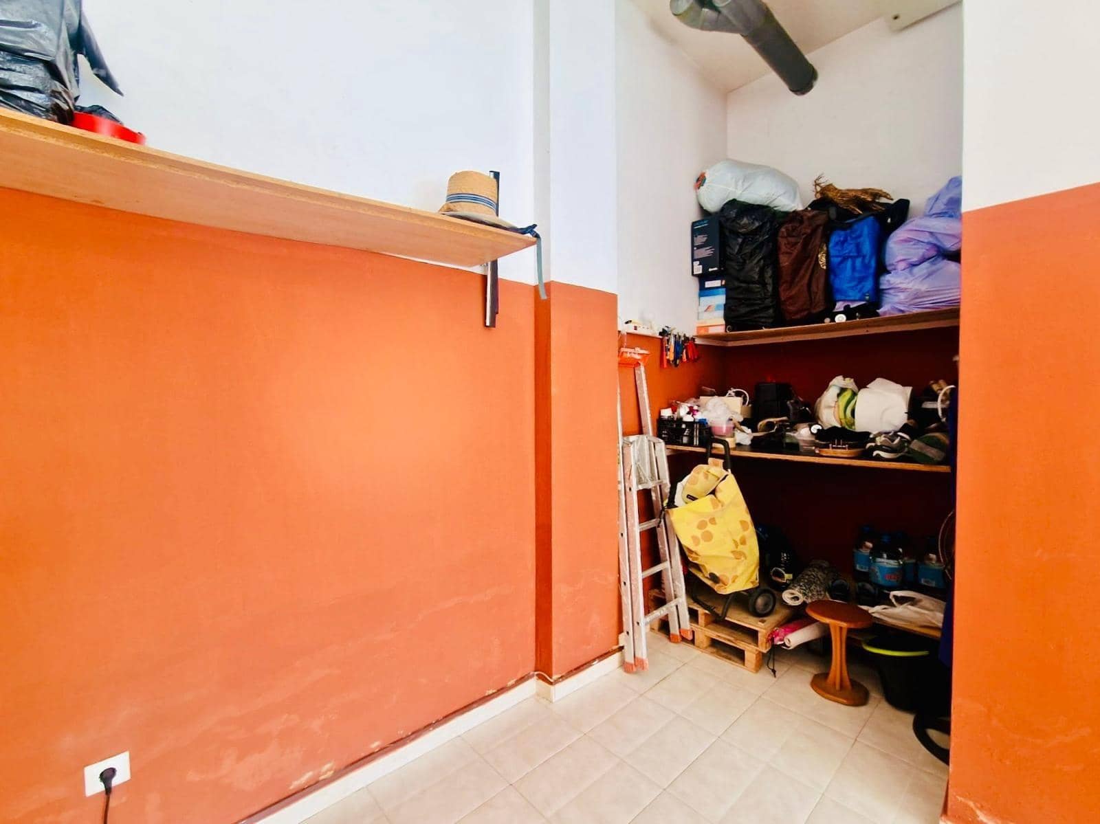 4 makuuhuone Huoneisto myytävänä paikassa Aguilas mukana 
autotalli - 250 000 € (Ref: 9622708)