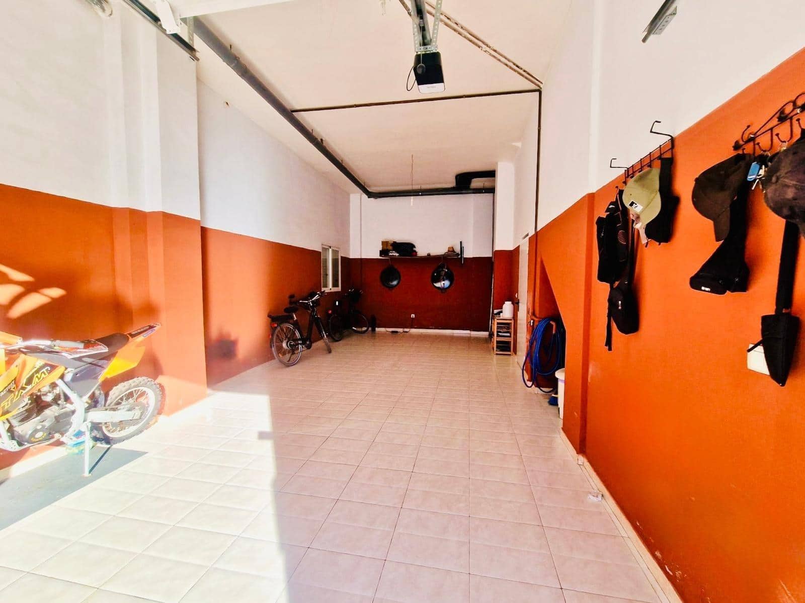 4 makuuhuone Huoneisto myytävänä paikassa Aguilas mukana 
autotalli - 250 000 € (Ref: 9622708)