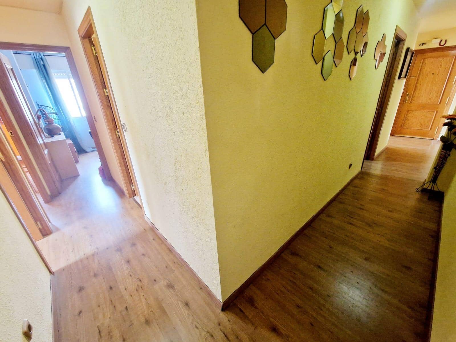 Piso de 3 habitaciones en Aguilas en venta con garaje - 160.000 € (Ref: 9622712)