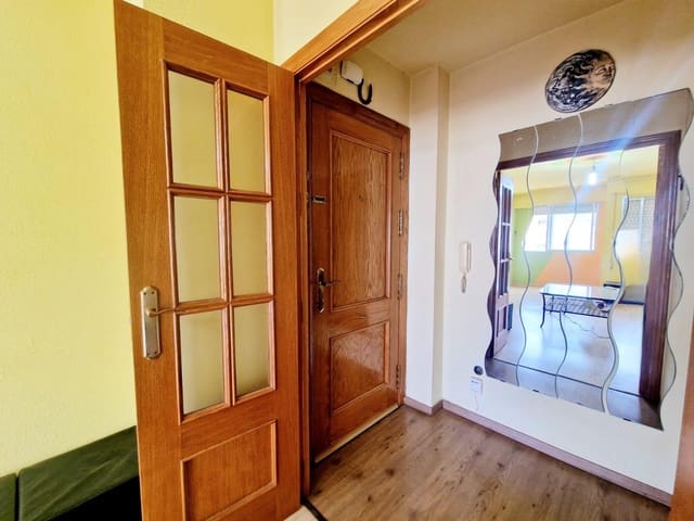 Piso de 3 habitaciones en Aguilas en venta con garaje - 160.000 € (Ref: 9622712)