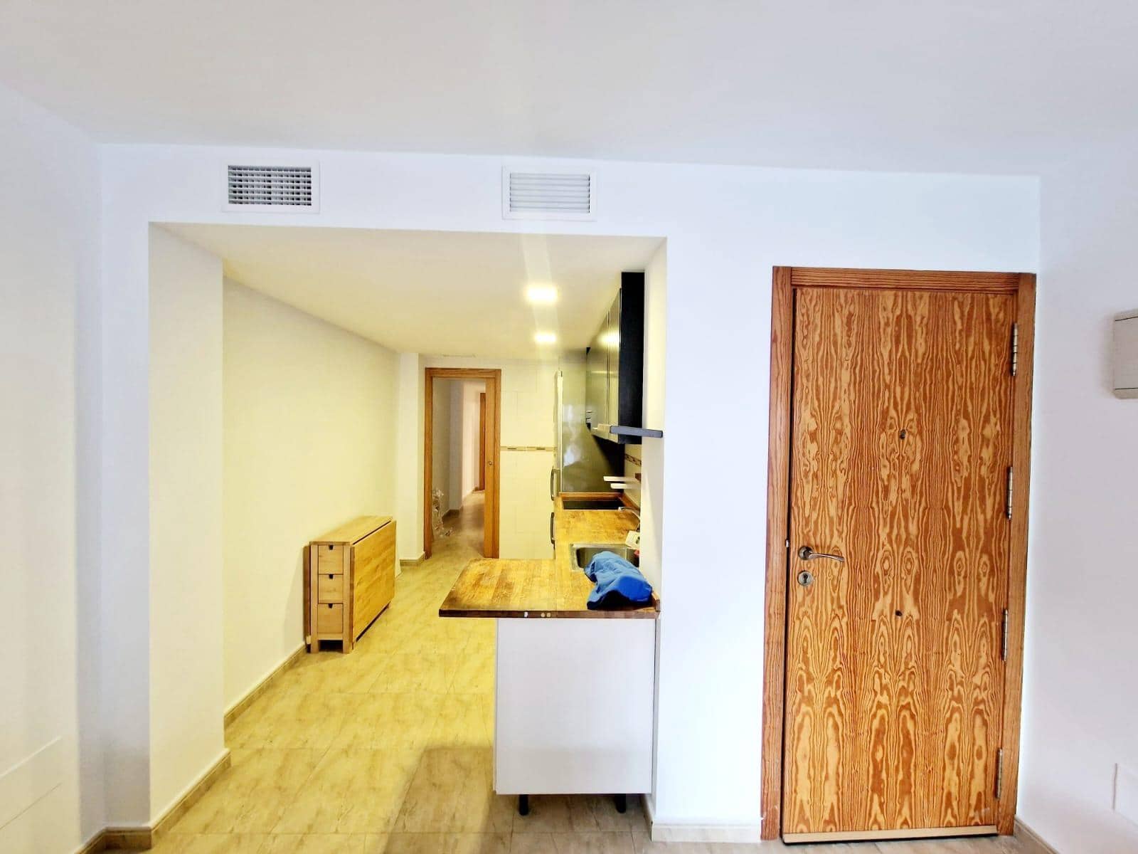 2 bedroom Apartment for sale in Aguilas - € 135,000 (Ref: 9622714)