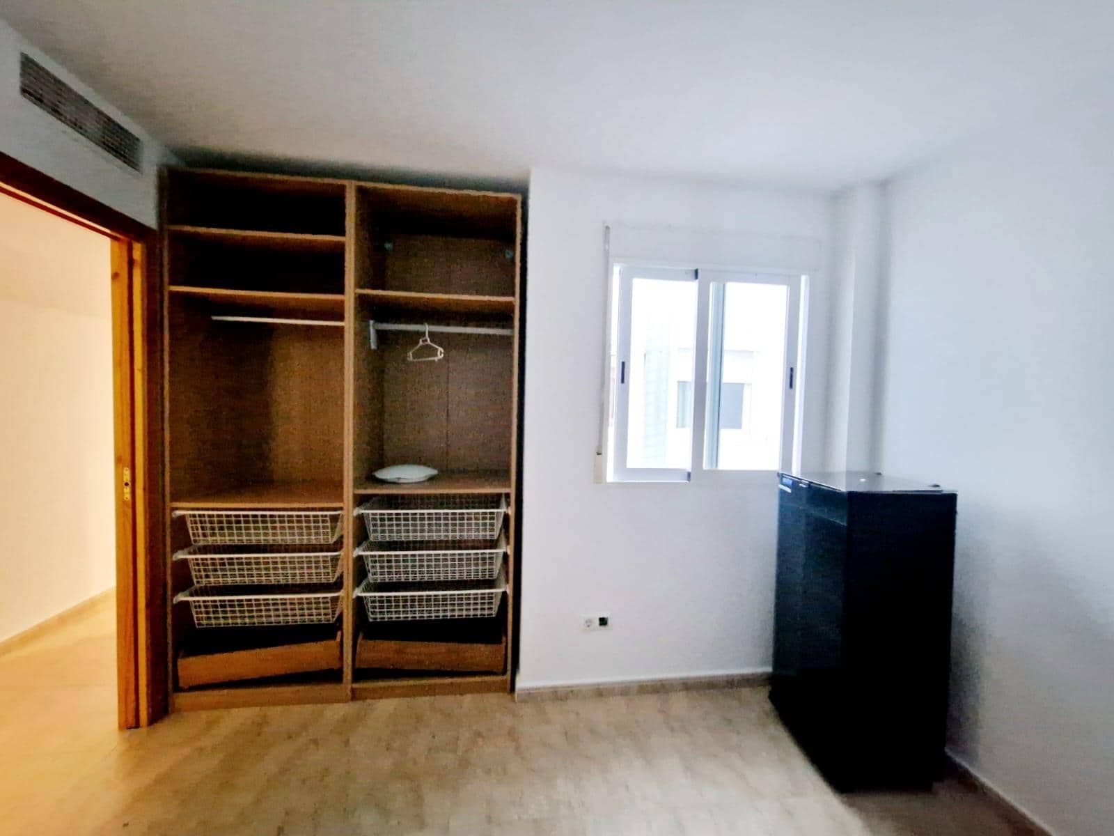 2 bedroom Apartment for sale in Aguilas - € 135,000 (Ref: 9622714)