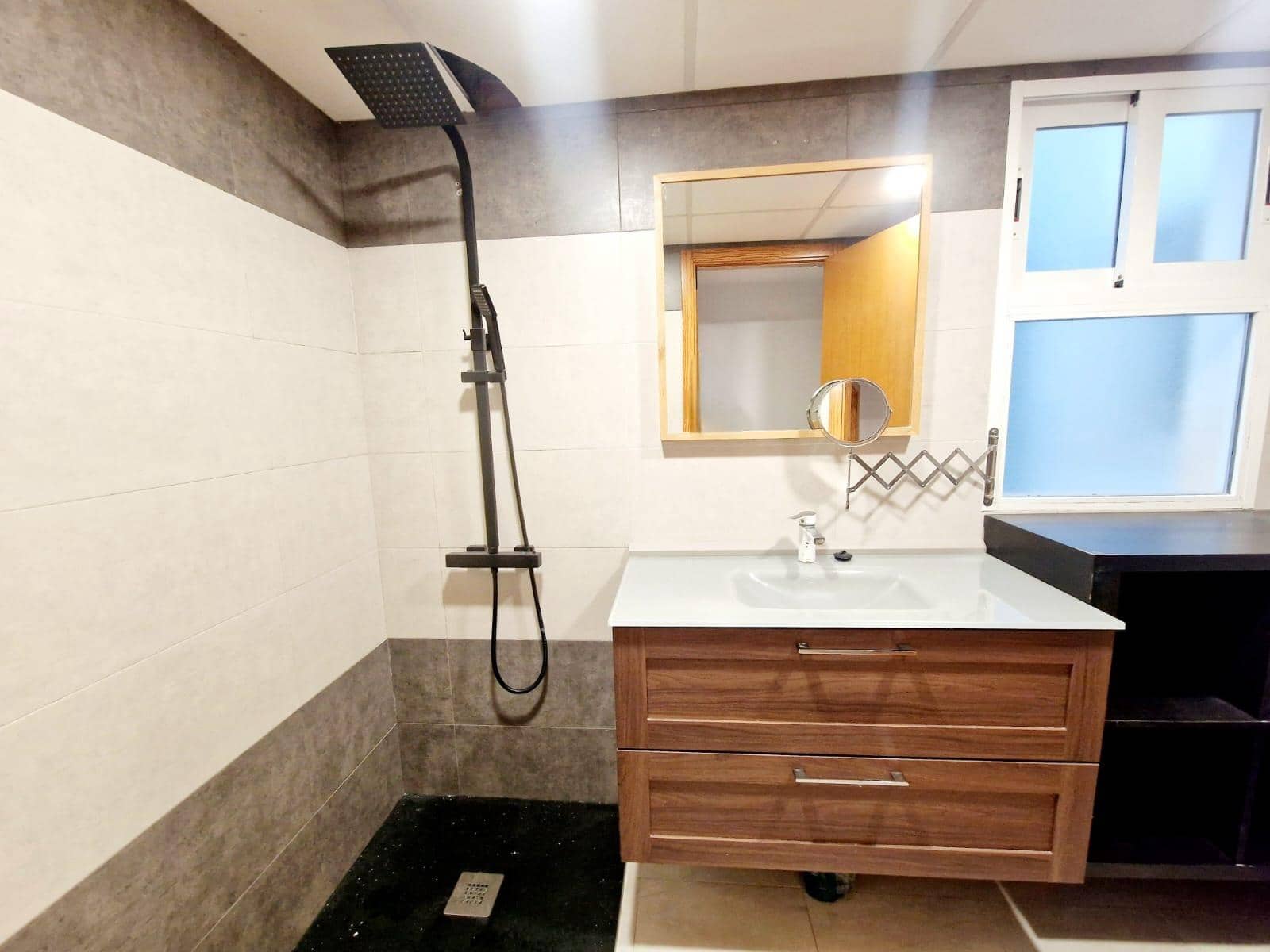 2 bedroom Apartment for sale in Aguilas - € 135,000 (Ref: 9622714)