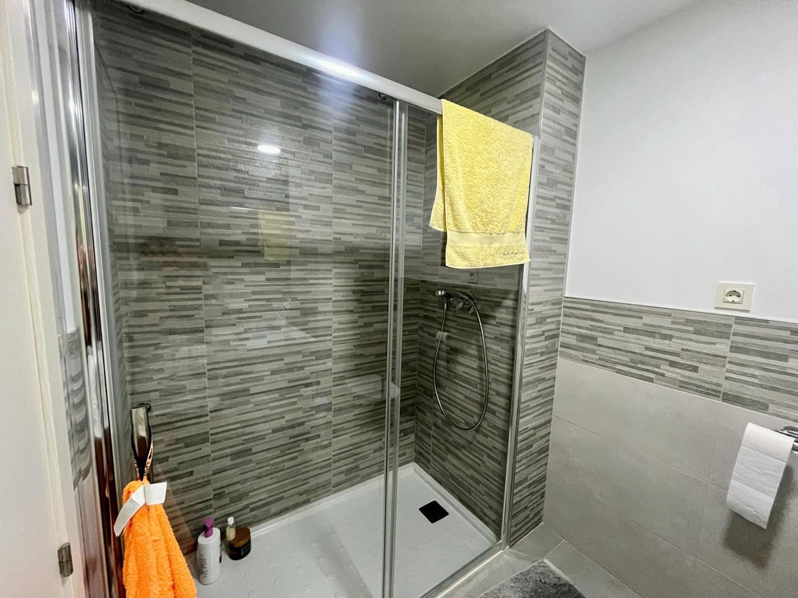 2 makuuhuone Kattohuoneisto myytävänä paikassa San Juan de los Terreros mukana uima-altaan 
autotalli - 235 000 € (Ref: 9622716)