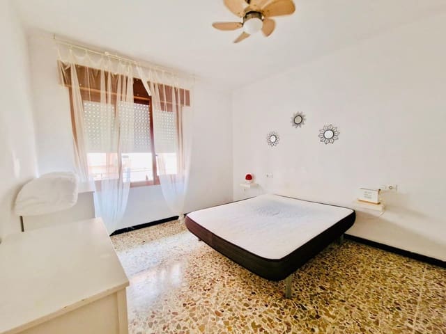 Piso de 3 habitaciones en Aguilas en venta - 150.000 € (Ref: 9622717)