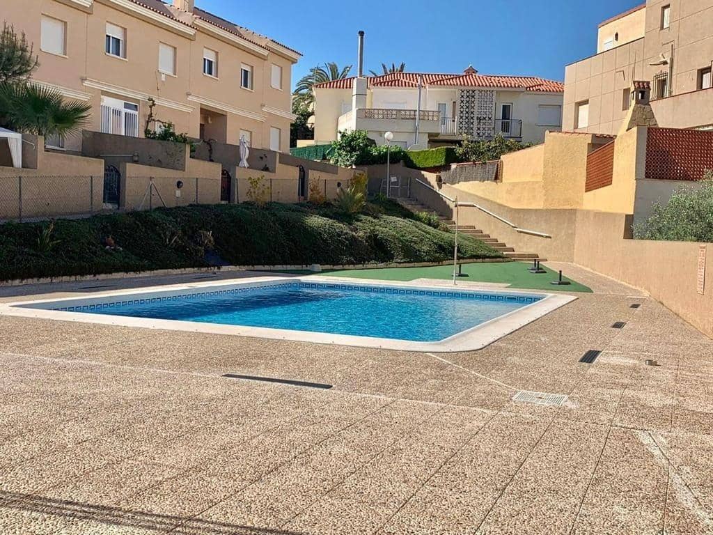 Apartamento de 4 habitaciones en Calabardina en venta con piscina garaje - 260.000 € (Ref: 9622721)