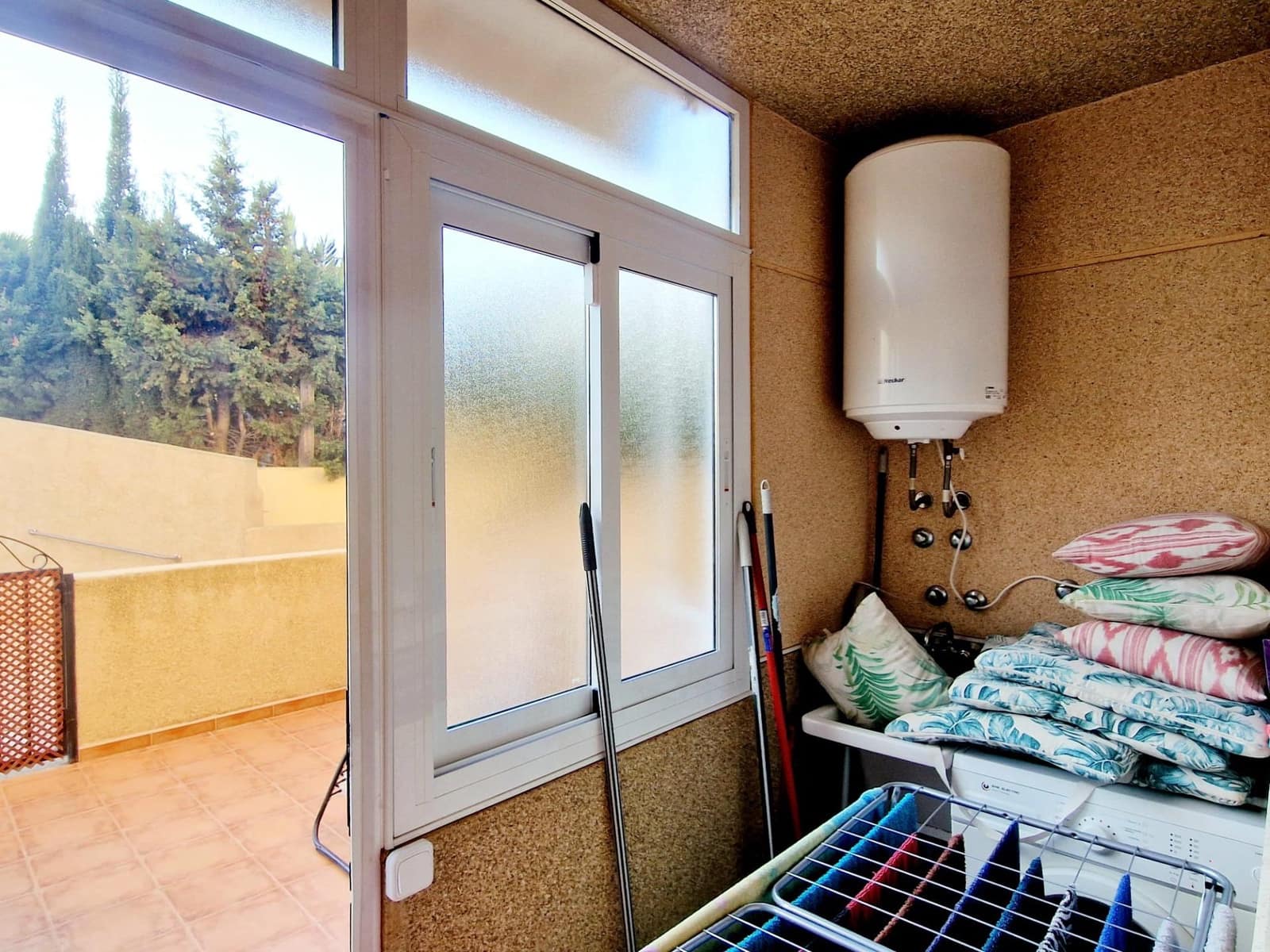 Apartamento de 4 habitaciones en Calabardina en venta con piscina garaje - 260.000 € (Ref: 9622721)