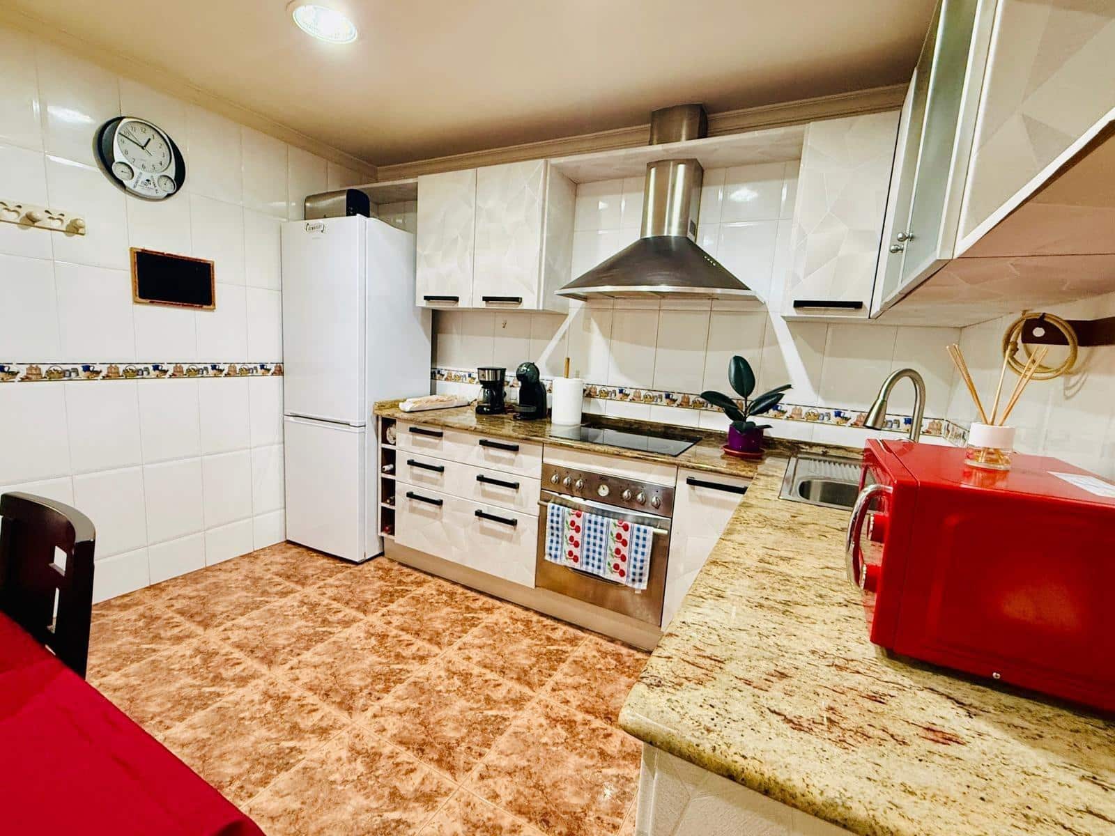 4 bedroom Terraced Villa for sale in Aguilas with garage - € 189,000 (Ref: 9622724)