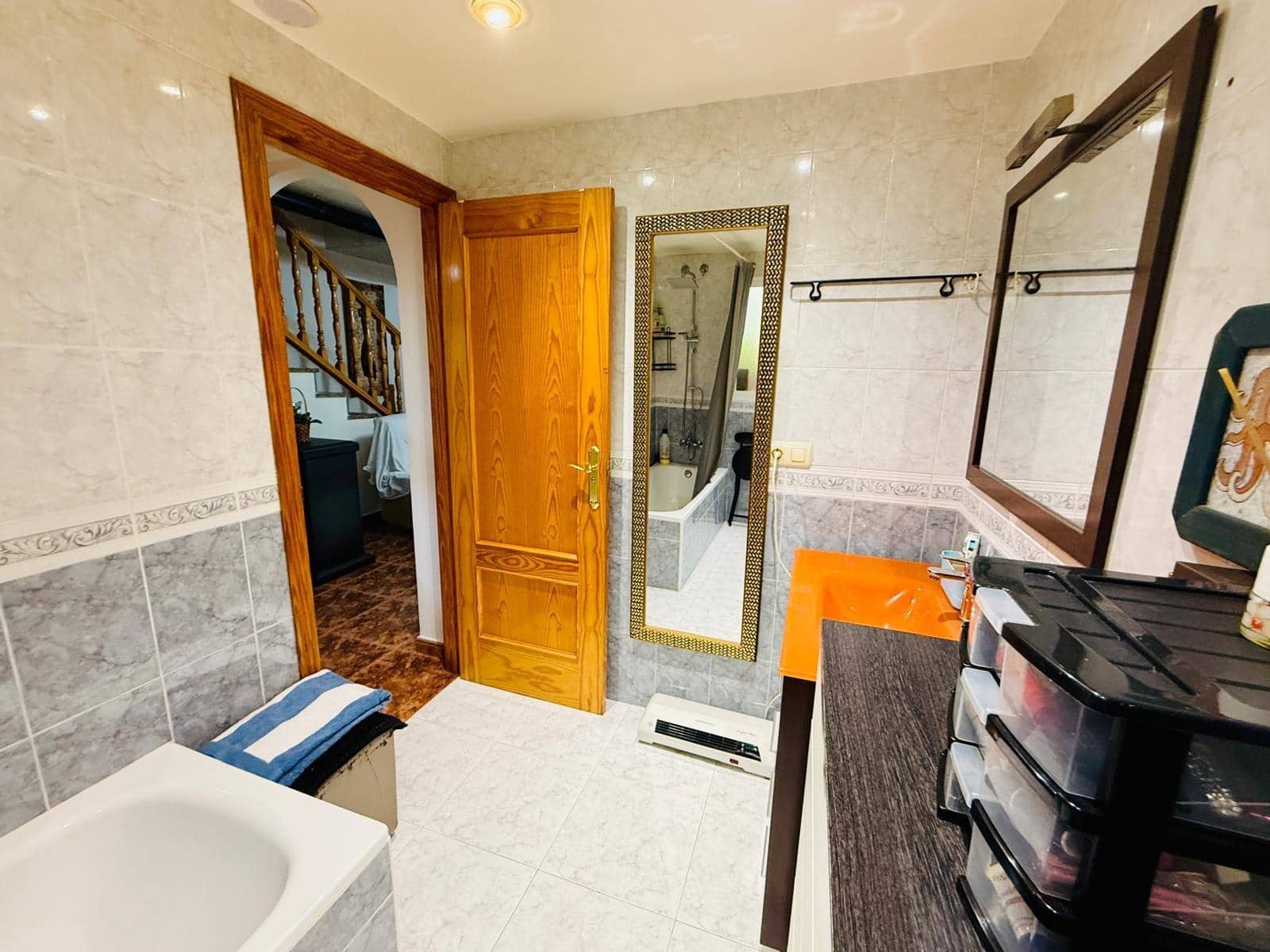 4 bedroom Terraced Villa for sale in Aguilas with garage - € 189,000 (Ref: 9622724)