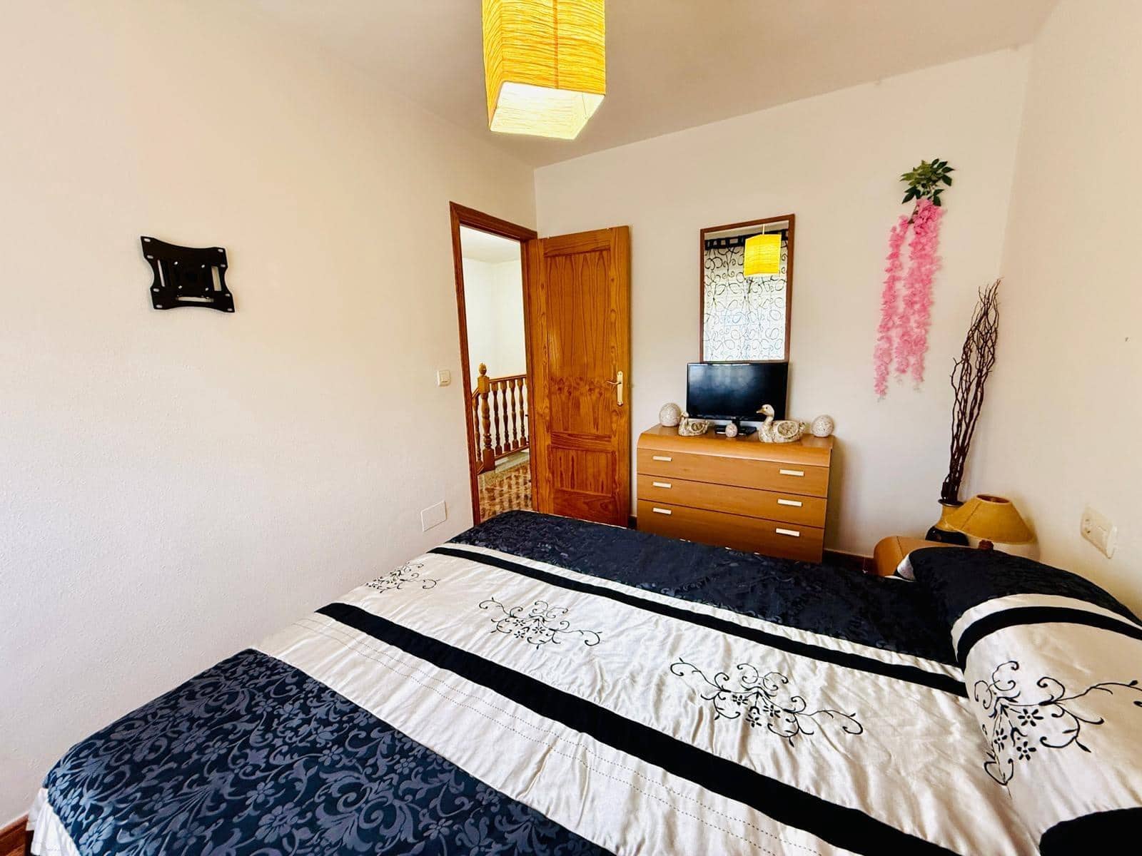 4 bedroom Terraced Villa for sale in Aguilas with garage - € 189,000 (Ref: 9622724)