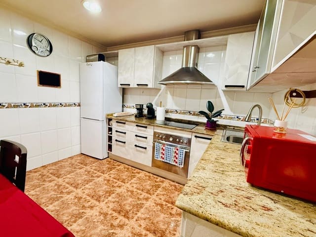 4 makuuhuone Rivitalo myytävänä paikassa Aguilas mukana 
autotalli - 189 000 € (Ref: 9622724)