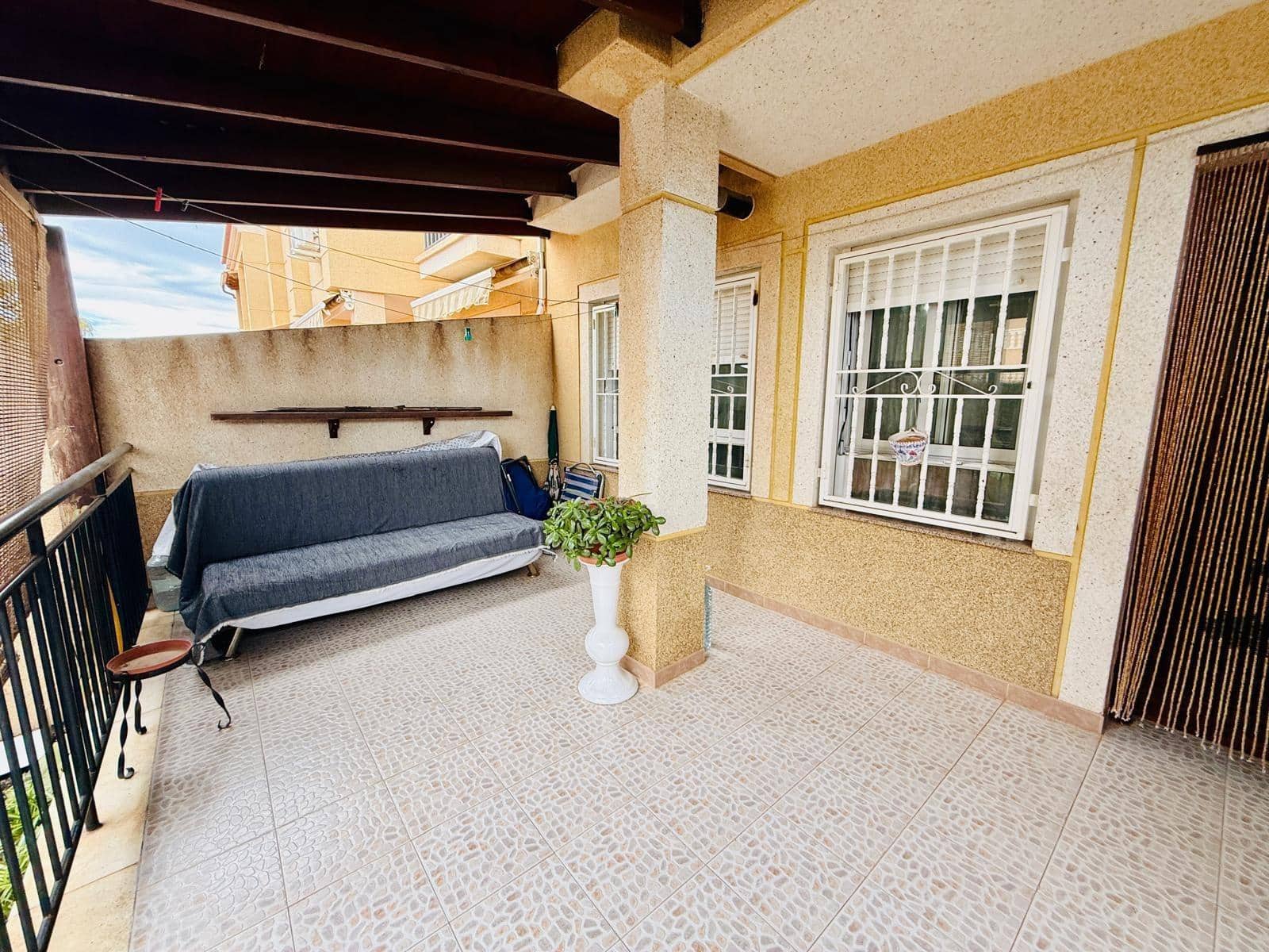 4 bedroom Terraced Villa for sale in Aguilas with garage - € 189,000 (Ref: 9622724)