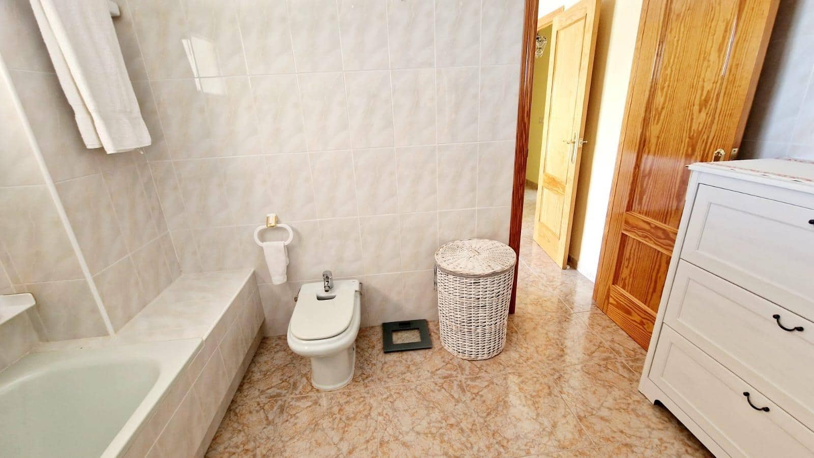 Piso de 3 habitaciones en Aguilas en venta con piscina garaje - 279.000 € (Ref: 9622725)