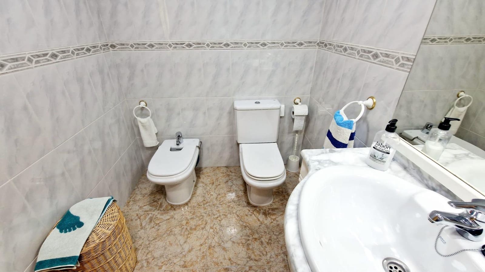 Piso de 3 habitaciones en Aguilas en venta con piscina garaje - 279.000 € (Ref: 9622725)