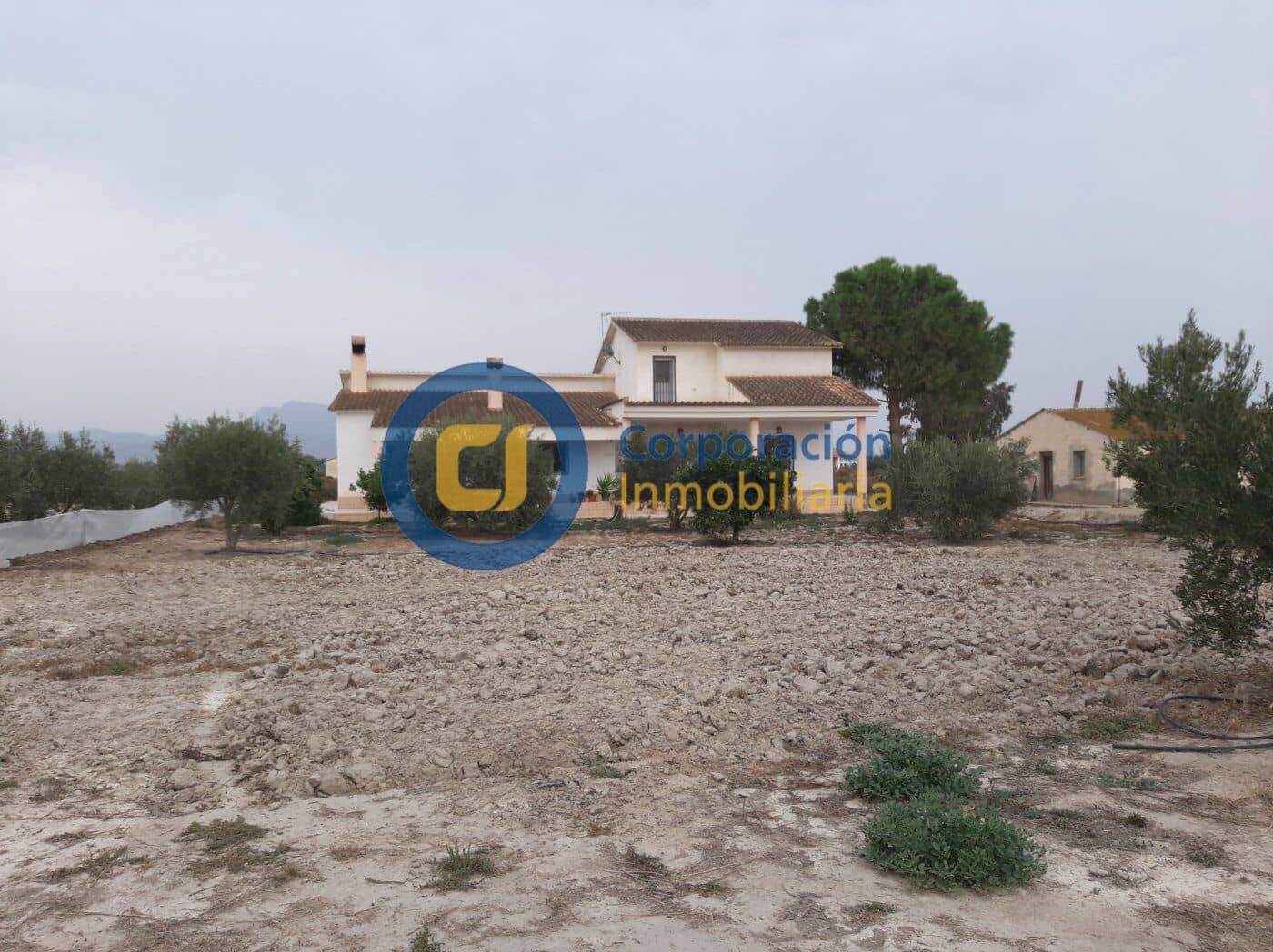 4 bedroom Finca/Country House for sale in Lorca - € 310,000 (Ref: 9622726)