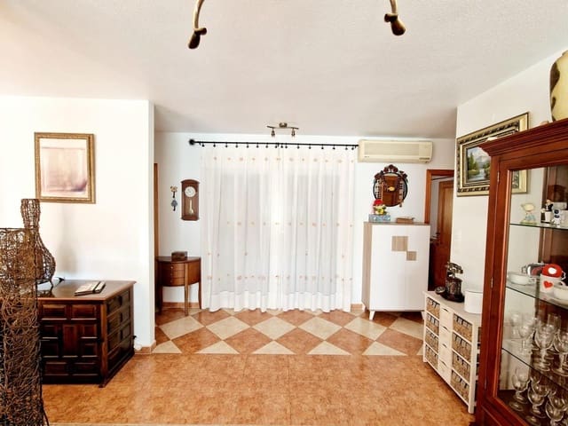 4 makuuhuone Huvila myytävänä paikassa Aguilas mukana 
autotalli - 340 000 € (Ref: 9622729)