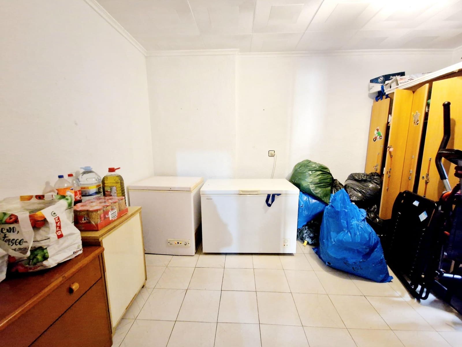 5 bedroom Villa for sale in Aguilas with garage - € 155,000 (Ref: 9622732)