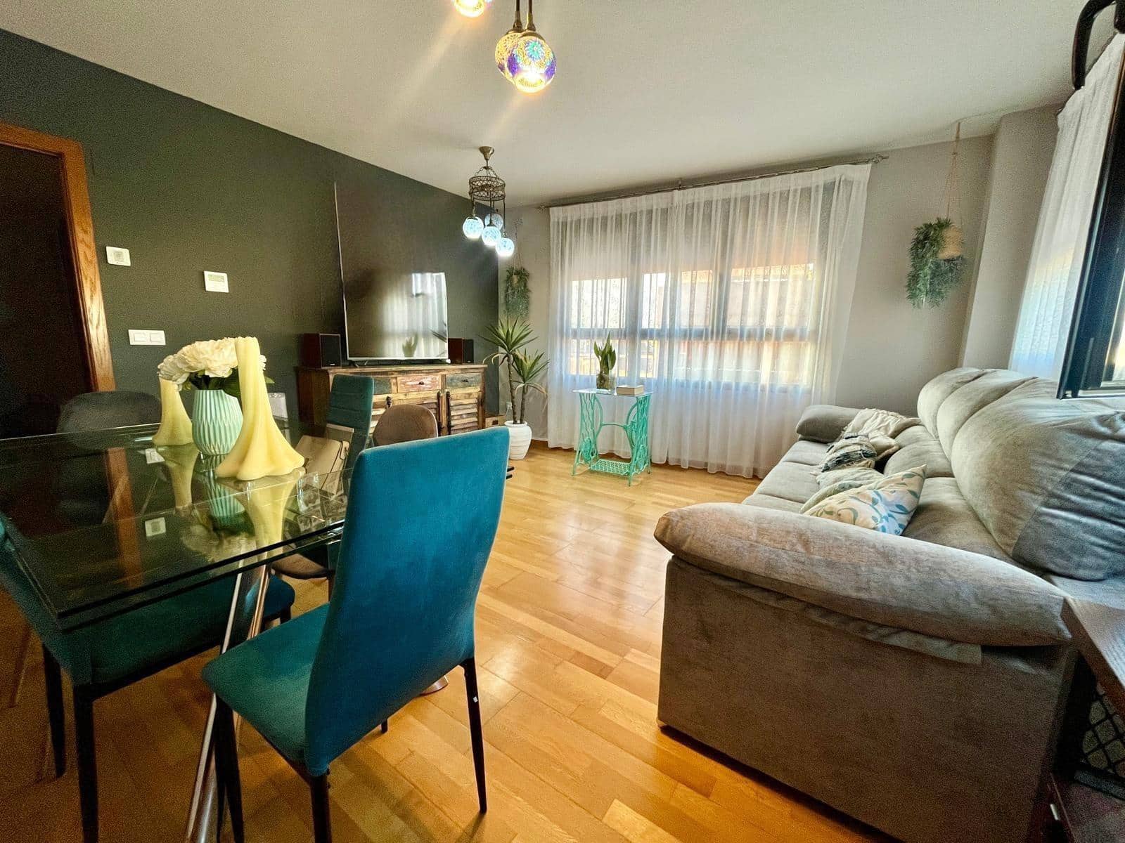 Piso de 4 habitaciones en Aguilas en venta con piscina garaje - 280.000 € (Ref: 9622735)