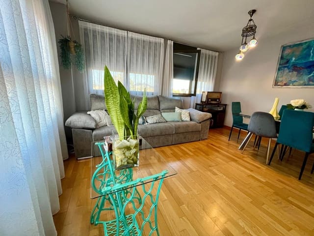 Piso de 4 habitaciones en Aguilas en venta con piscina garaje - 280.000 € (Ref: 9622735)