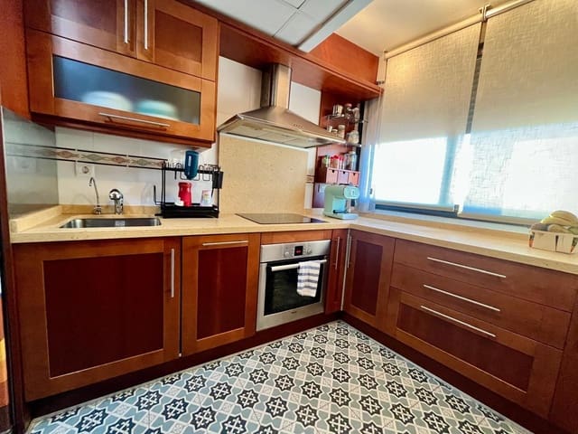 Piso de 4 habitaciones en Aguilas en venta con piscina garaje - 280.000 € (Ref: 9622735)